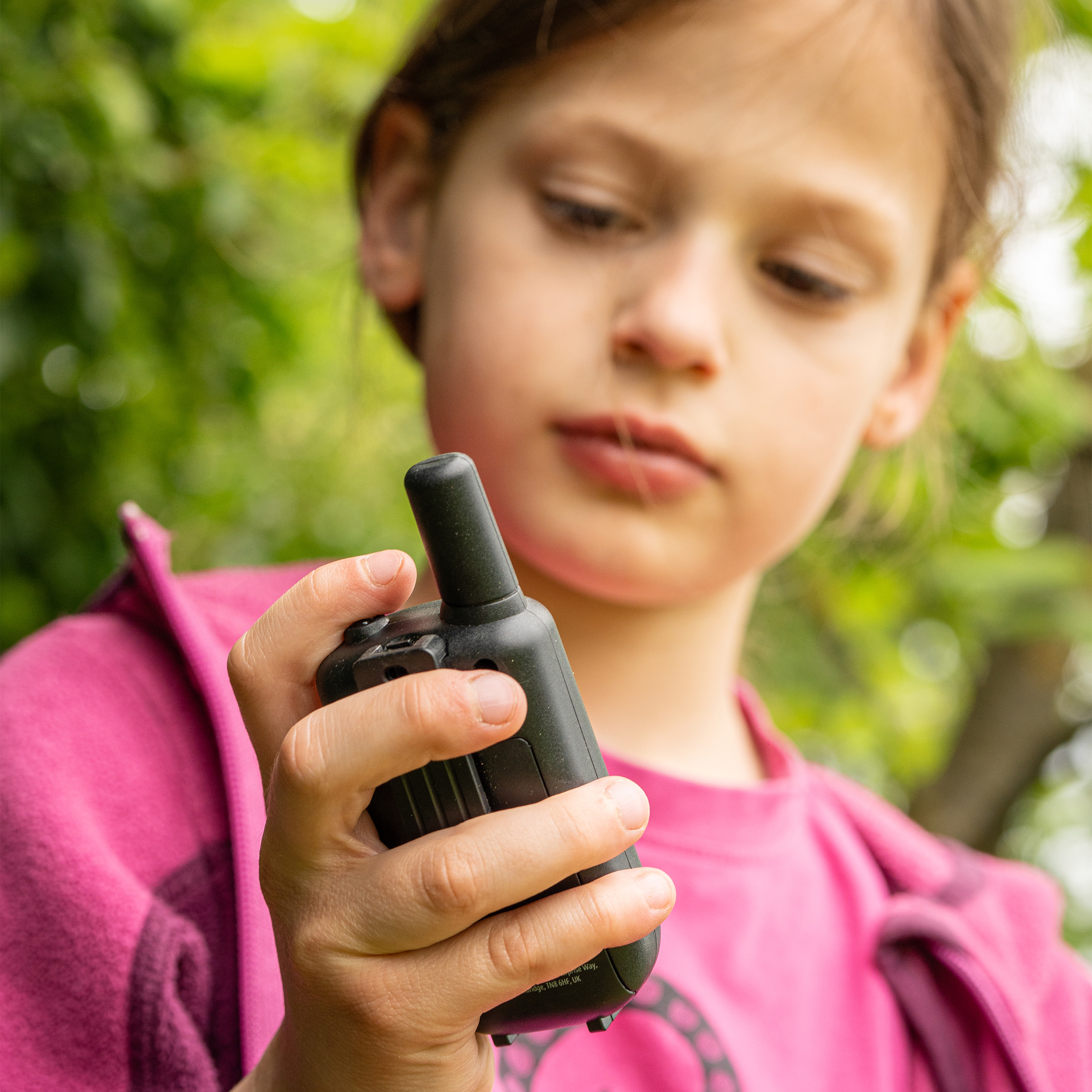 Zestaw 2 walkie talkie BRESSER JUNIOR o dużym zasięgu do 6 km i funkcja głośnomówiąca