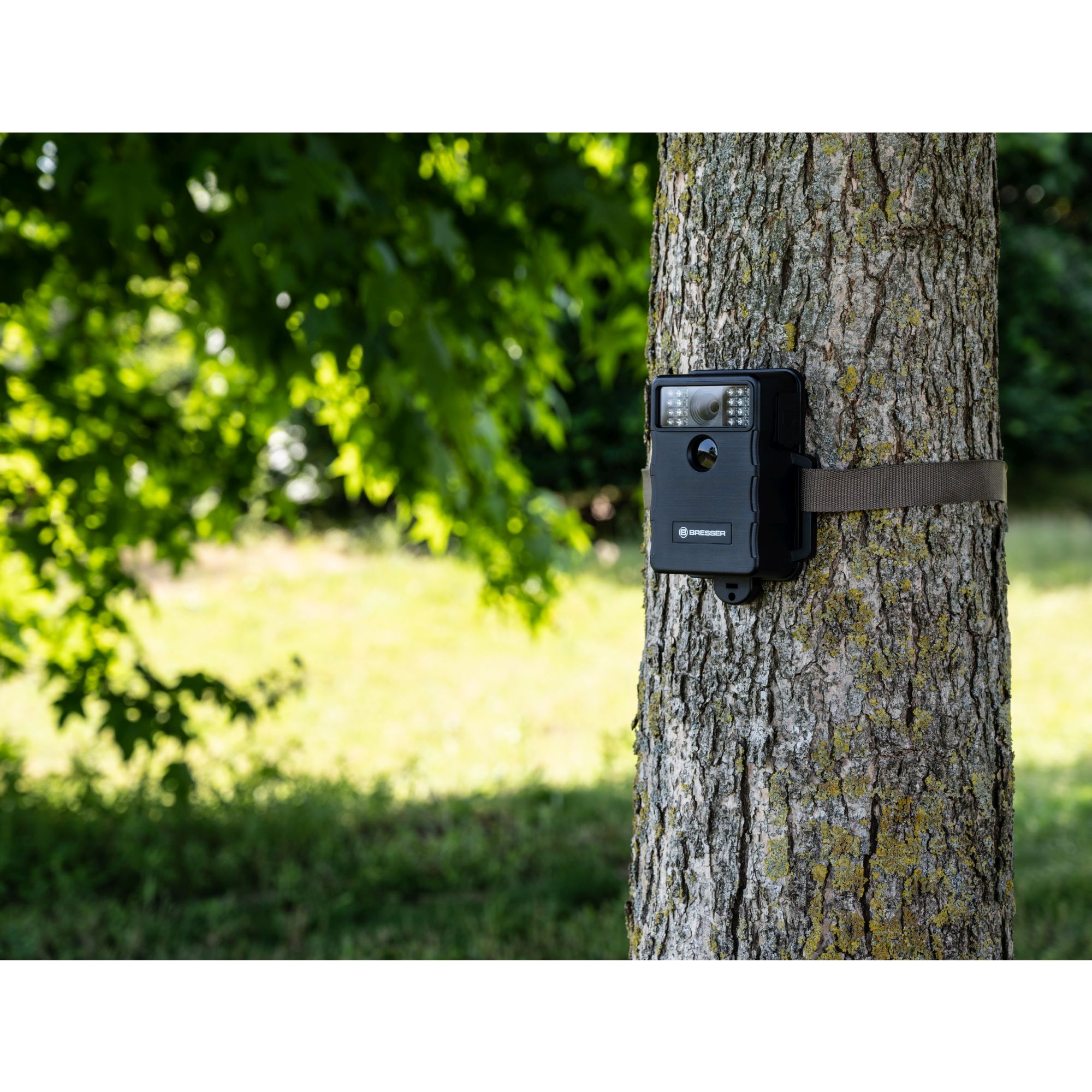 BRESSER 5 MP Full-HD wildlife camera with PIR motion sensor