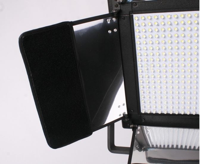 BRESSER Softbox z plastrami miodu dla LG-600