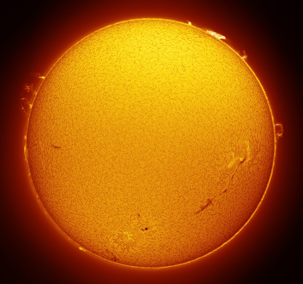 LUNT LS50FHa/B1800d2 H-alpha solar filter